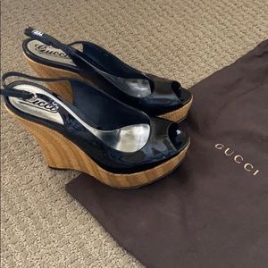 Gucci wedges size 9